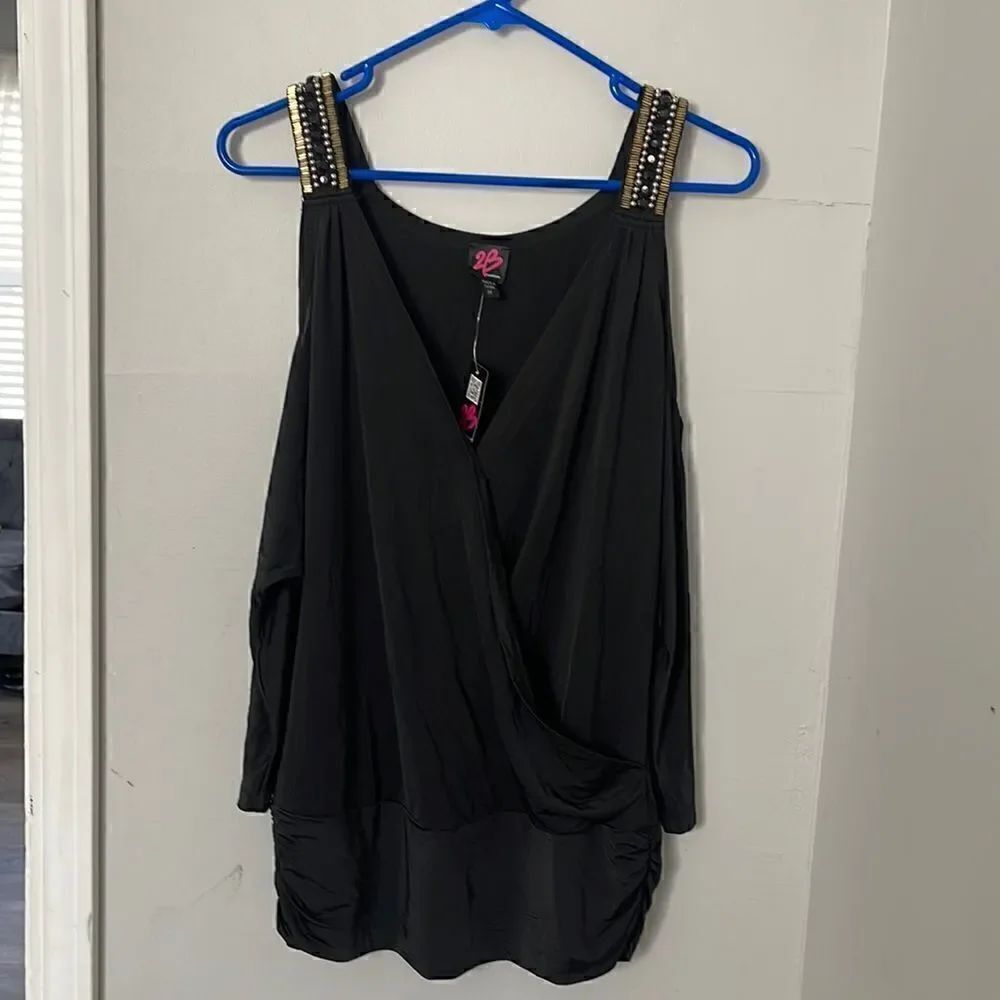2B BEBÉ OF SHOULDER TOP SIZE M